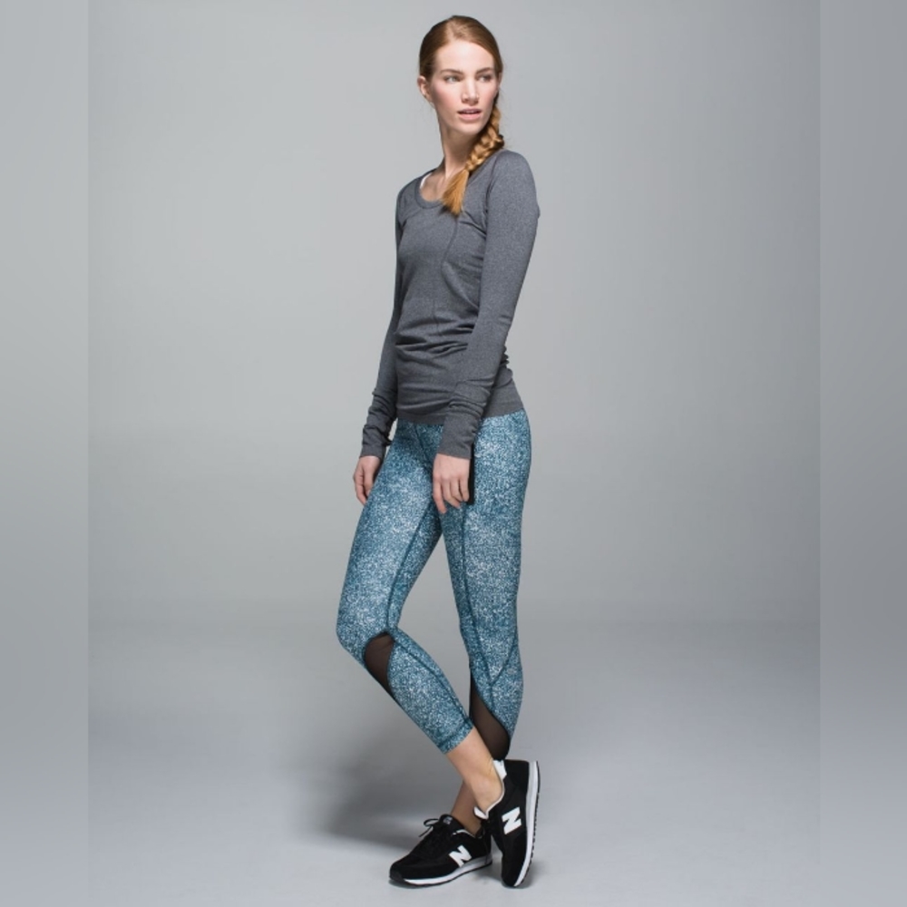 Lululemon Inspire Tight Pebble Print Blue Green Leggings Yoga Workout